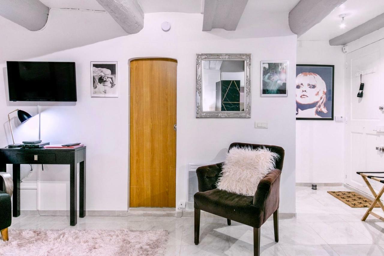 Apartment Artistic *