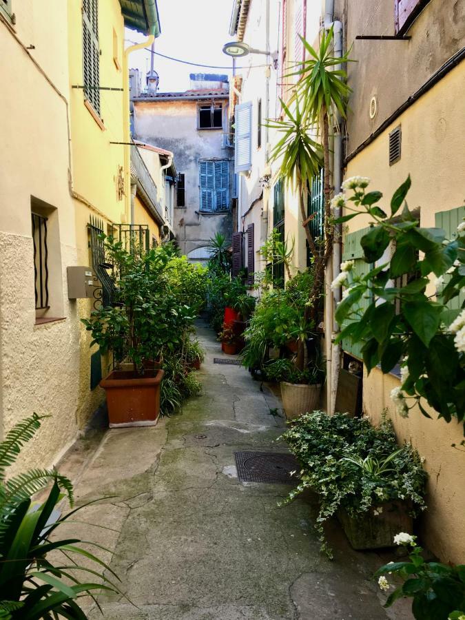 Artistic * Antibes